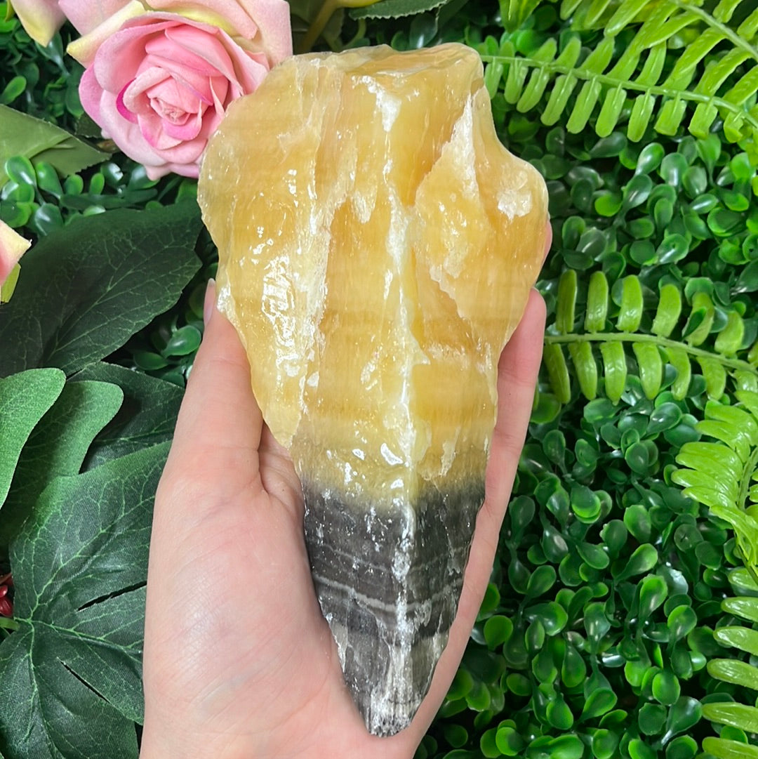 Phantom Calcite