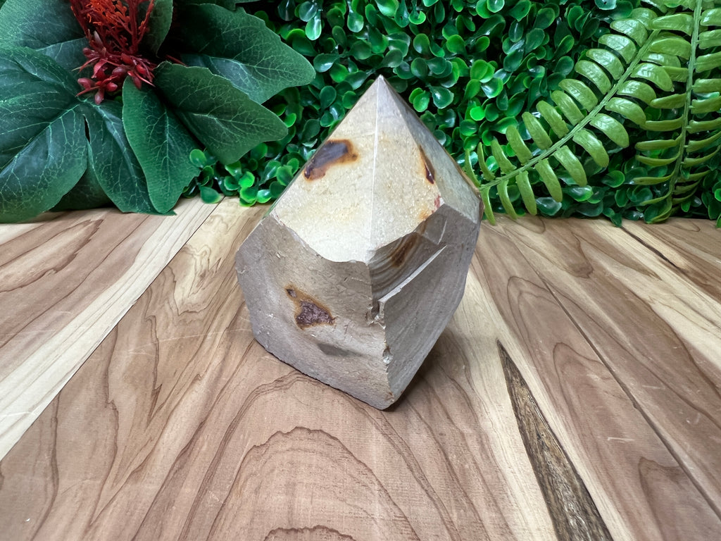 Mookaite Top Polish Point