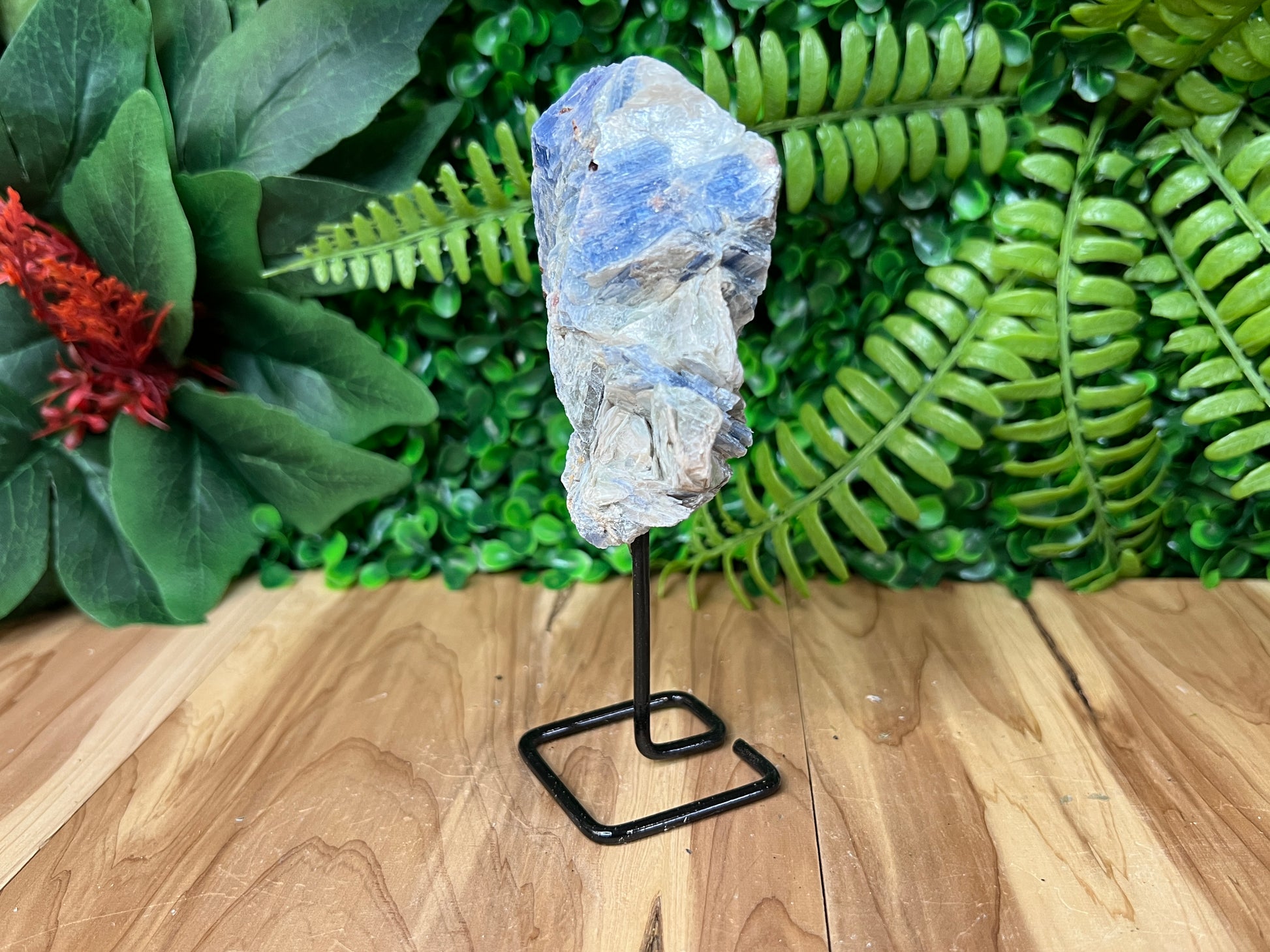 Blue Kyanite MinPin