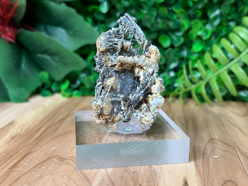 Stibnite w/ Druzy Quartz