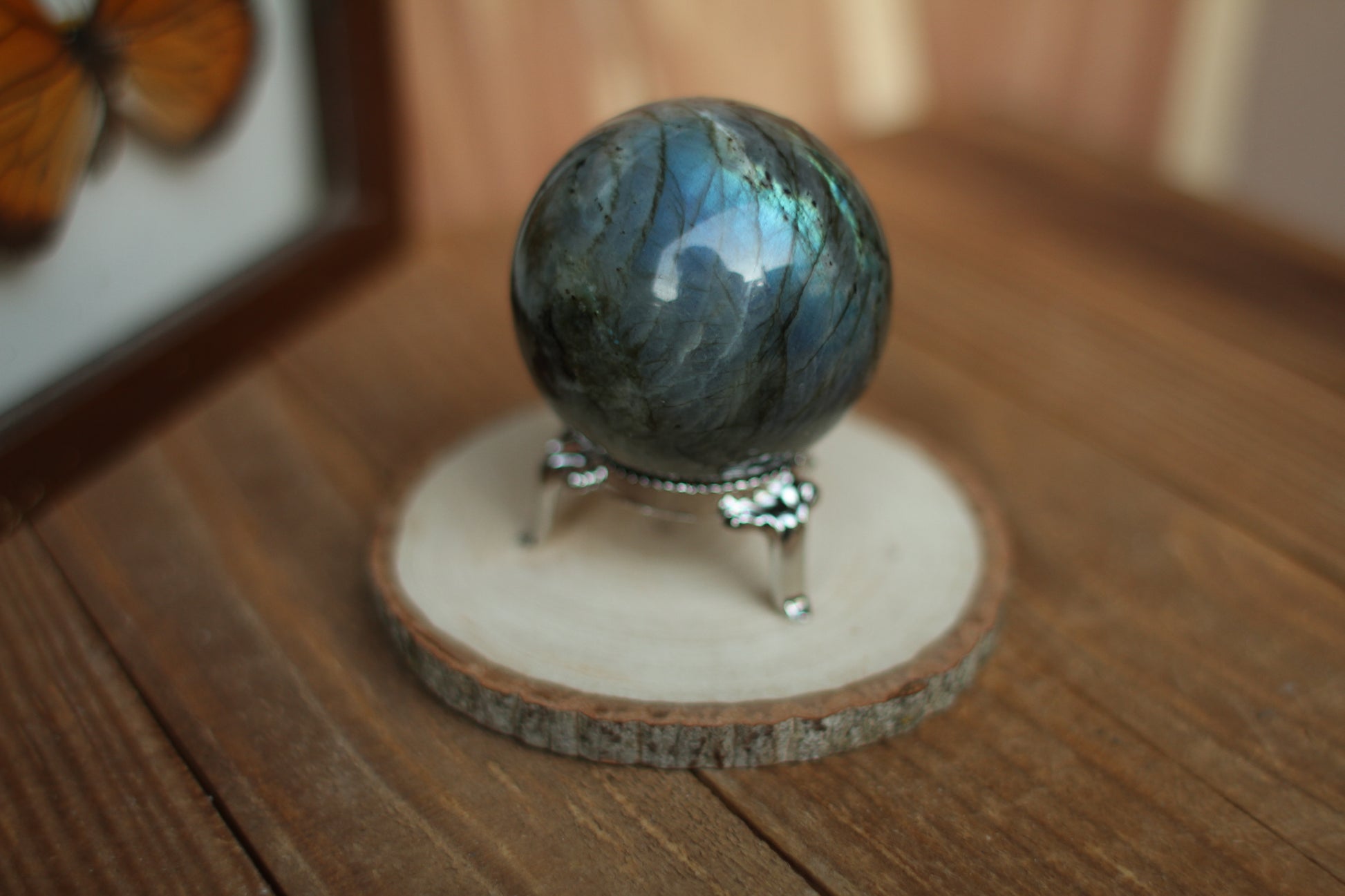 Sphere Stand - Ornate