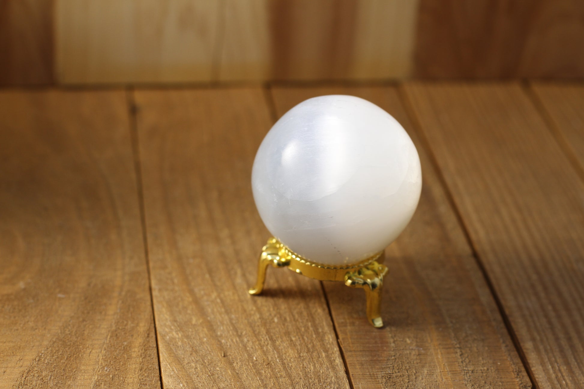Sphere Stand - Ornate