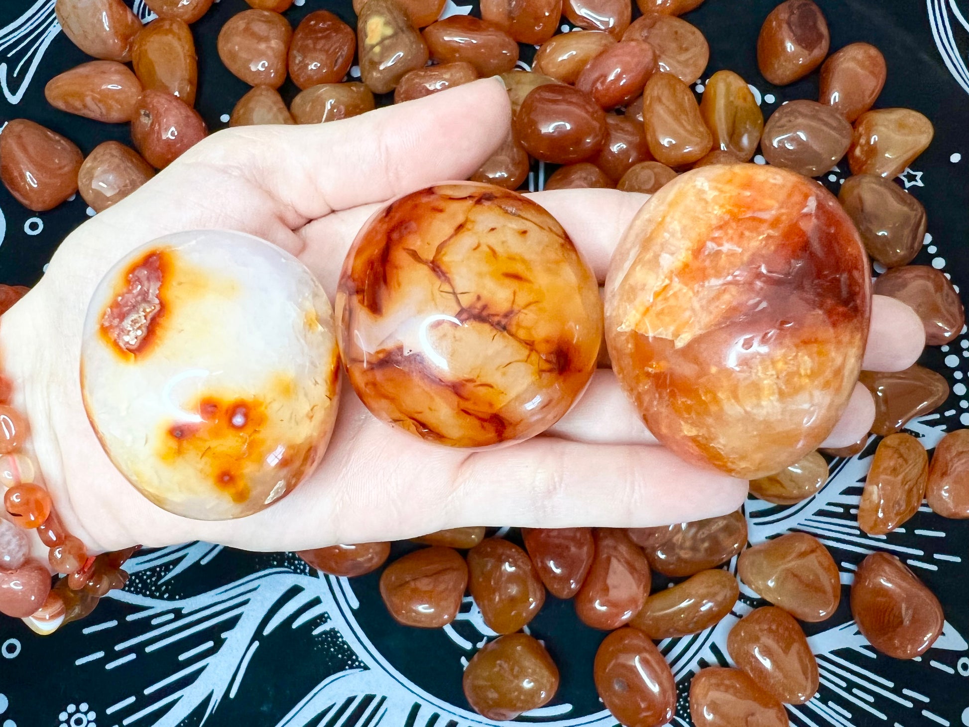 Carnelian Agate Palmstones