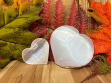 Load image into Gallery viewer, Selenite Hearts
