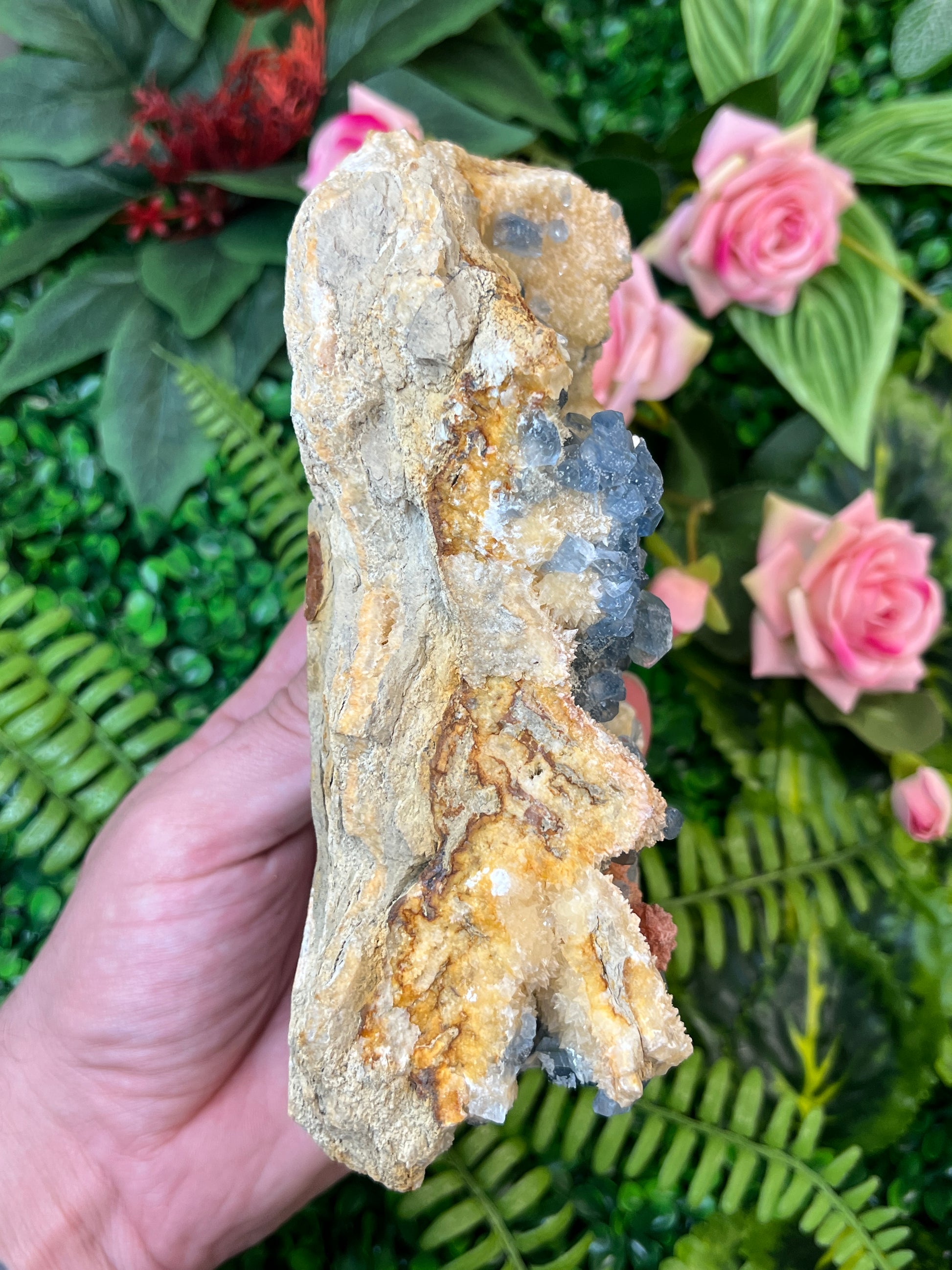 Celestine on Calcite