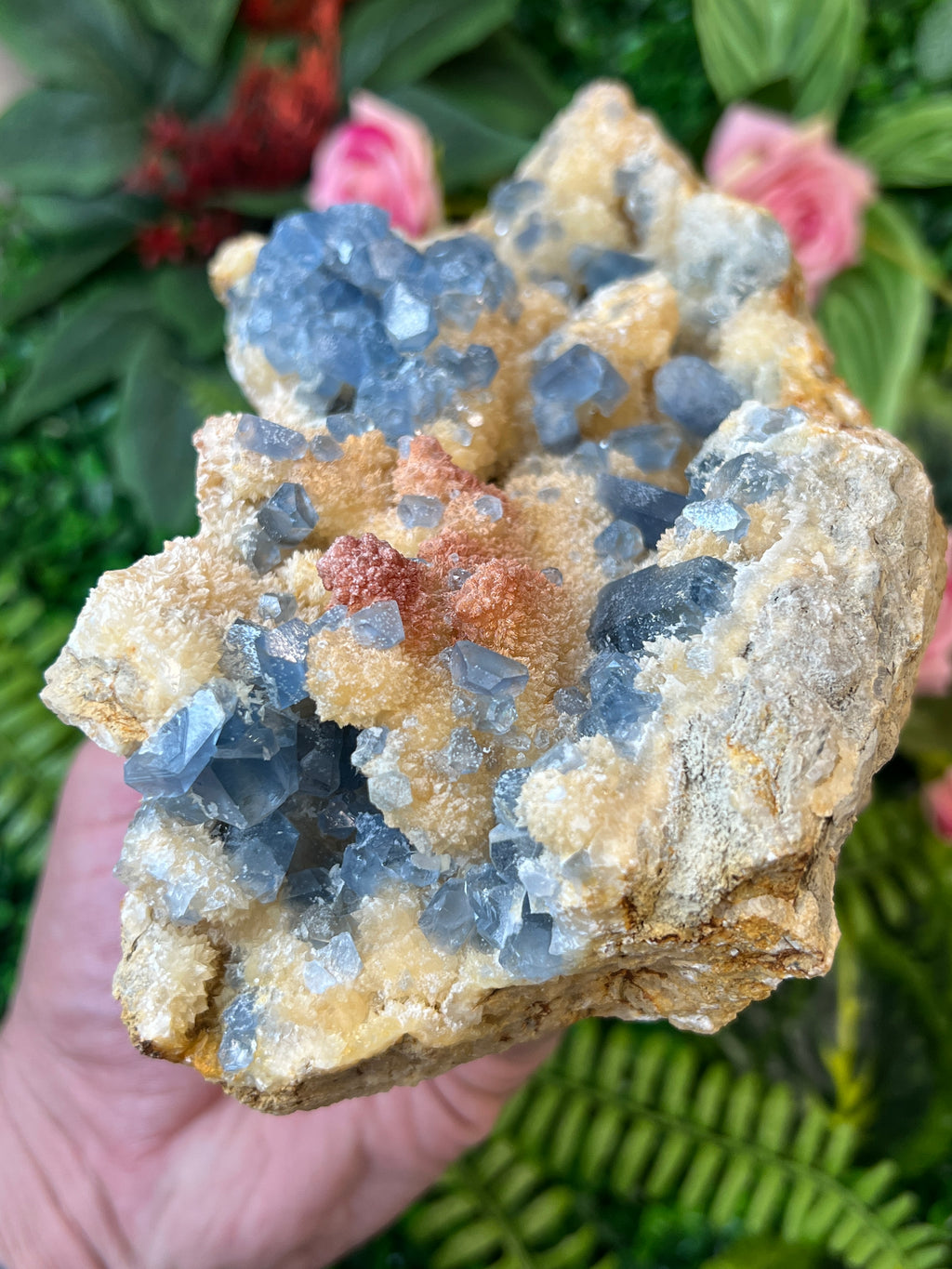 Celestine on Calcite